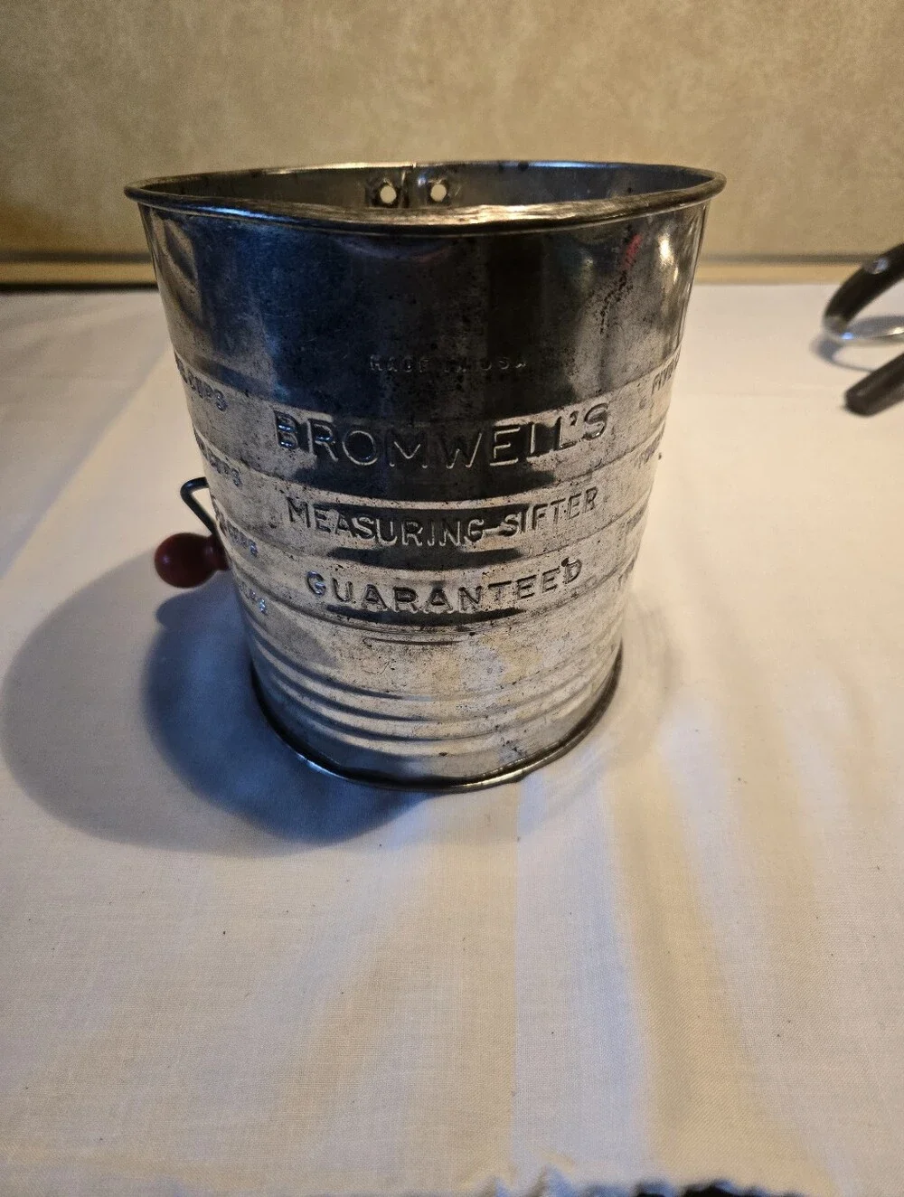 Vintage Bromwell Measuring Sifter